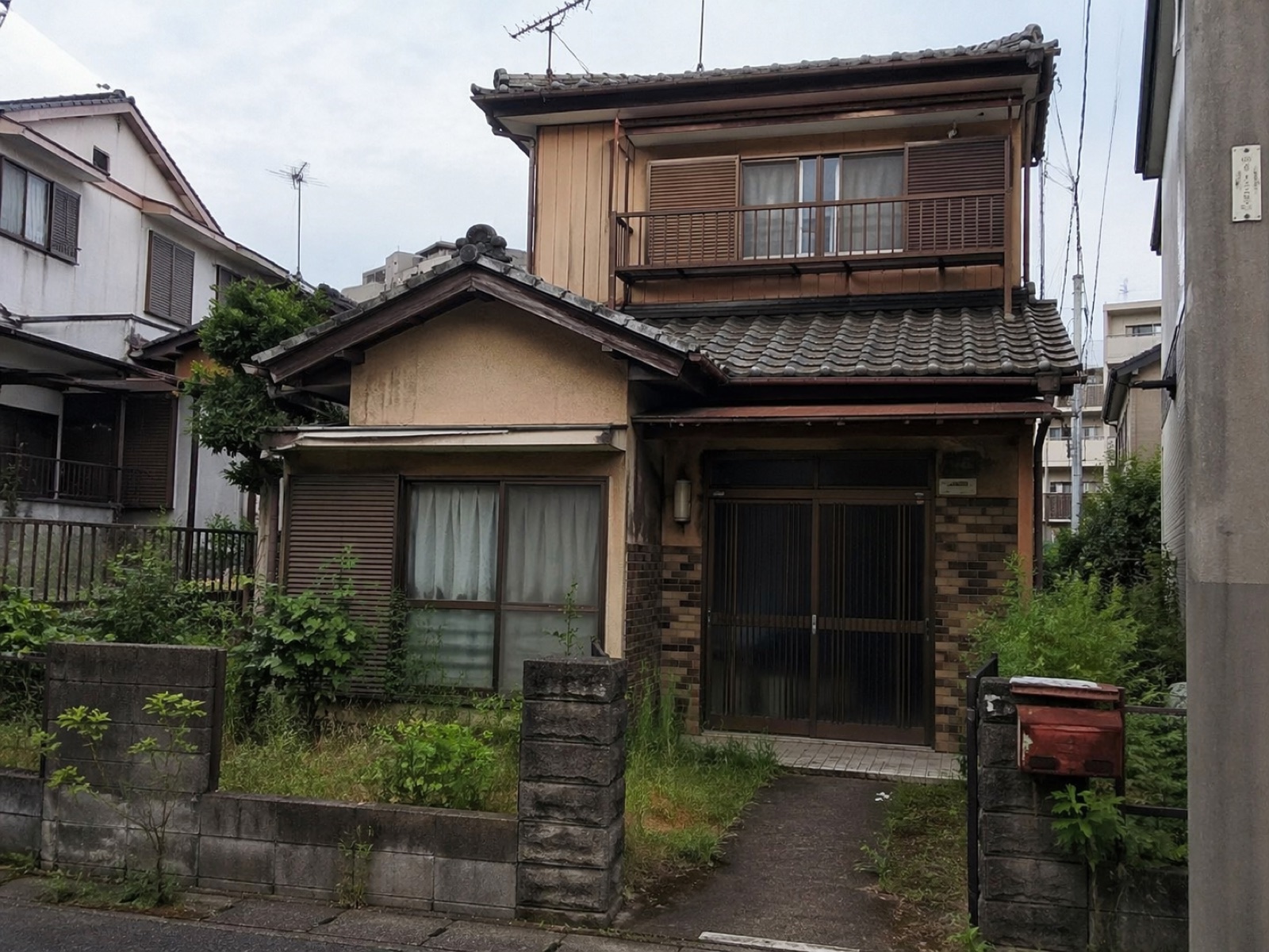 相続した空き家の外観